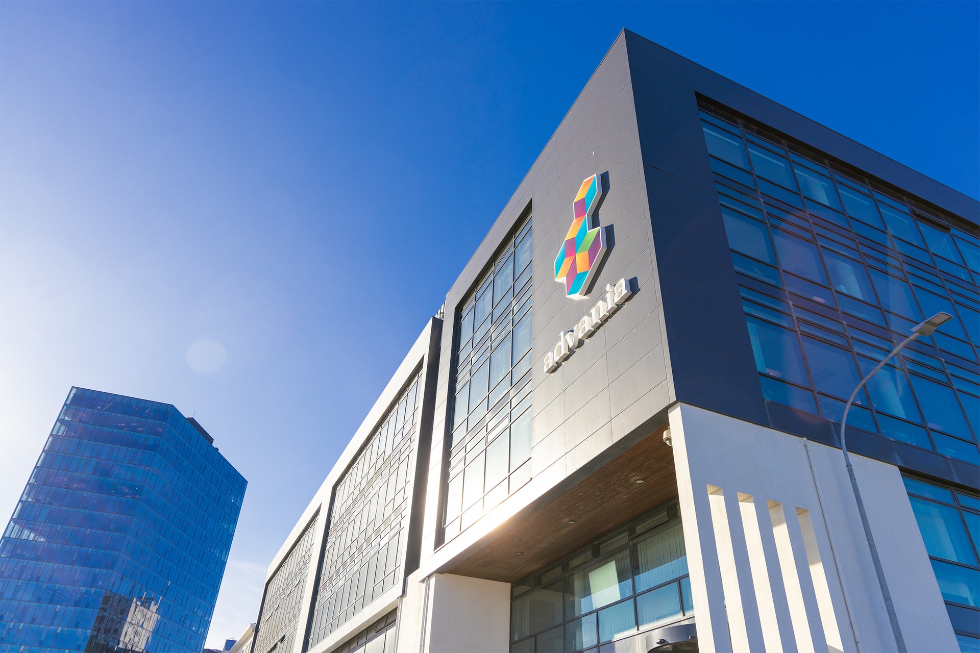 <span id="hs_cos_wrapper_name" class="hs_cos_wrapper hs_cos_wrapper_meta_field hs_cos_wrapper_type_text" style="" data-hs-cos-general-type="meta_field" data-hs-cos-type="text" >Sovereign AI Suomessa - Advania tuo paikallisen tekoälypilven markkinoille</span>