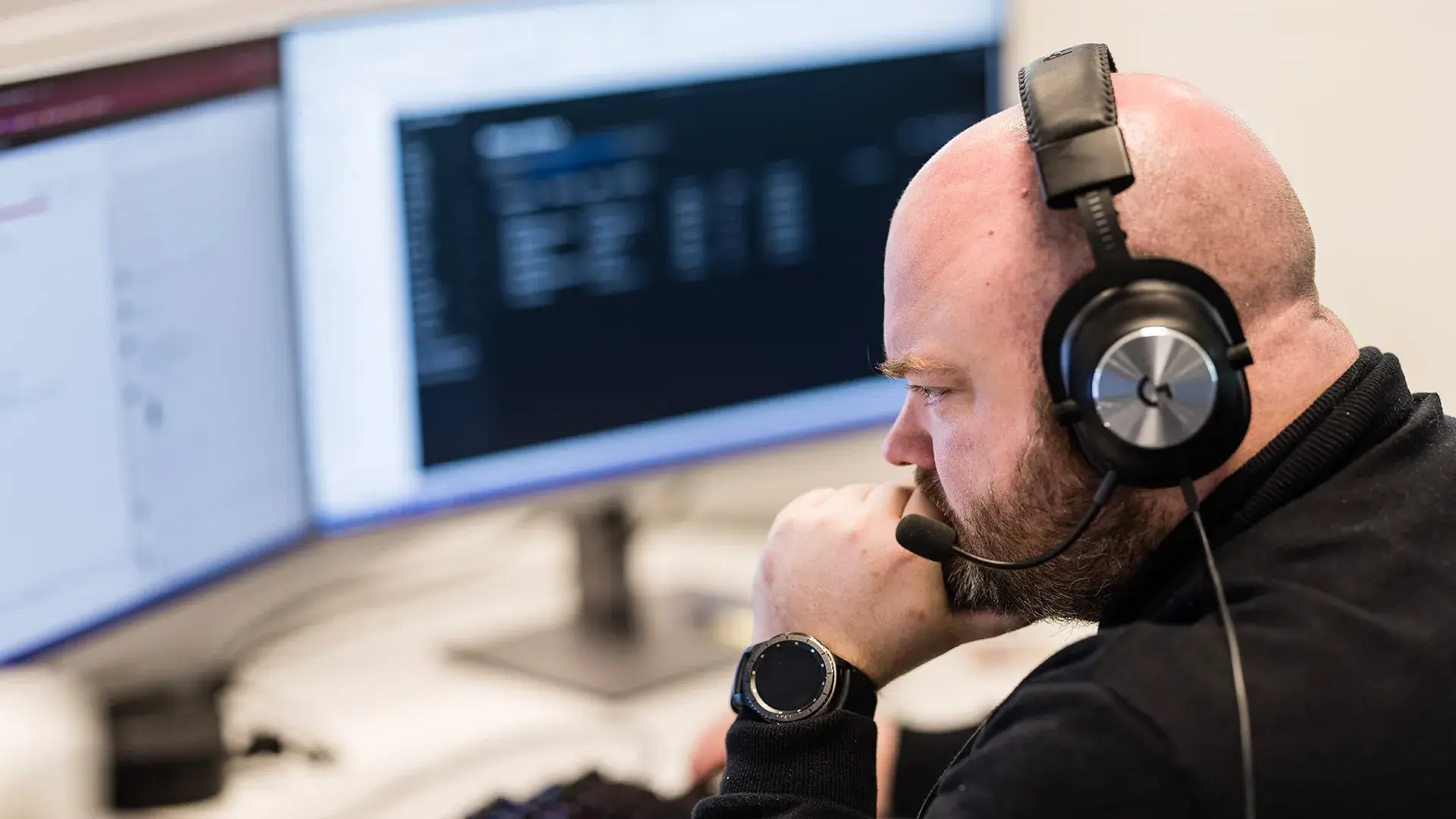 <span id="hs_cos_wrapper_name" class="hs_cos_wrapper hs_cos_wrapper_meta_field hs_cos_wrapper_type_text" style="" data-hs-cos-general-type="meta_field" data-hs-cos-type="text" >Advanian SOC-palvelu tuo suuryrityksen tason kyberturvan pienille ja keskisuurille yrityksille kustannustehokkaasti</span>