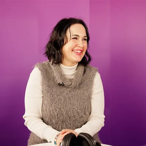 Tarina kehusovelluksen taustalla