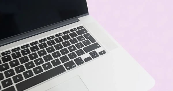 Advania edistää vastuullisia toimintatapoja – työasemat uusiolaitteiksi 1.4. alkaen