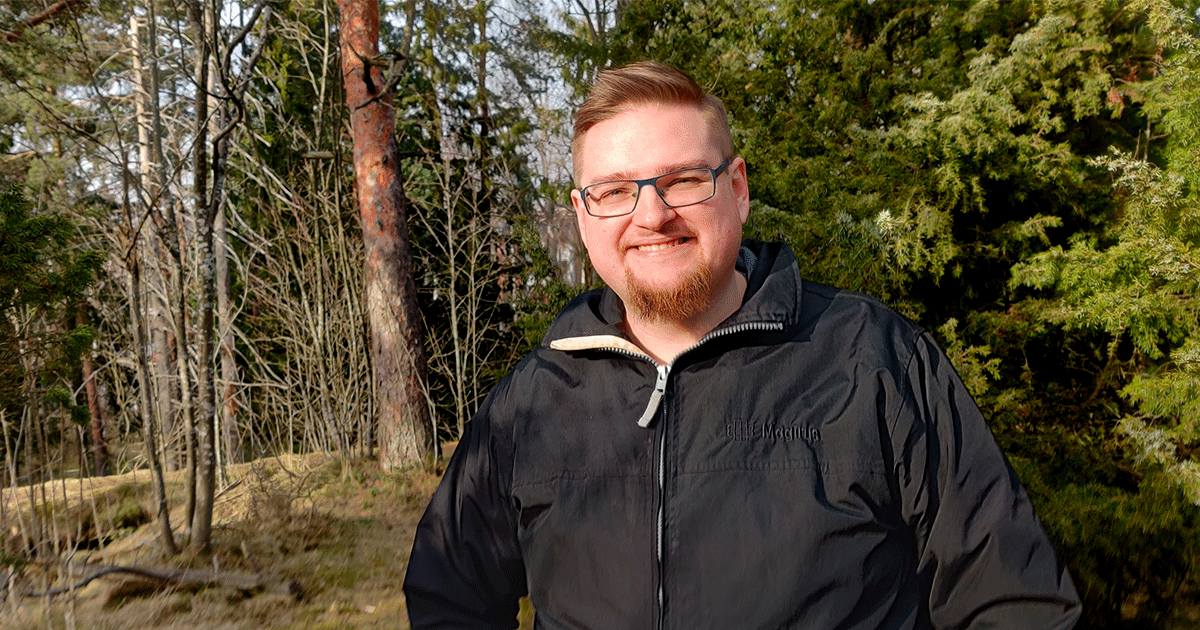 <span id="hs_cos_wrapper_name" class="hs_cos_wrapper hs_cos_wrapper_meta_field hs_cos_wrapper_type_text" style="" data-hs-cos-general-type="meta_field" data-hs-cos-type="text" >Minkälaista on työskennellä ratkaisuarkkitehdin roolissa Advanialla?</span>