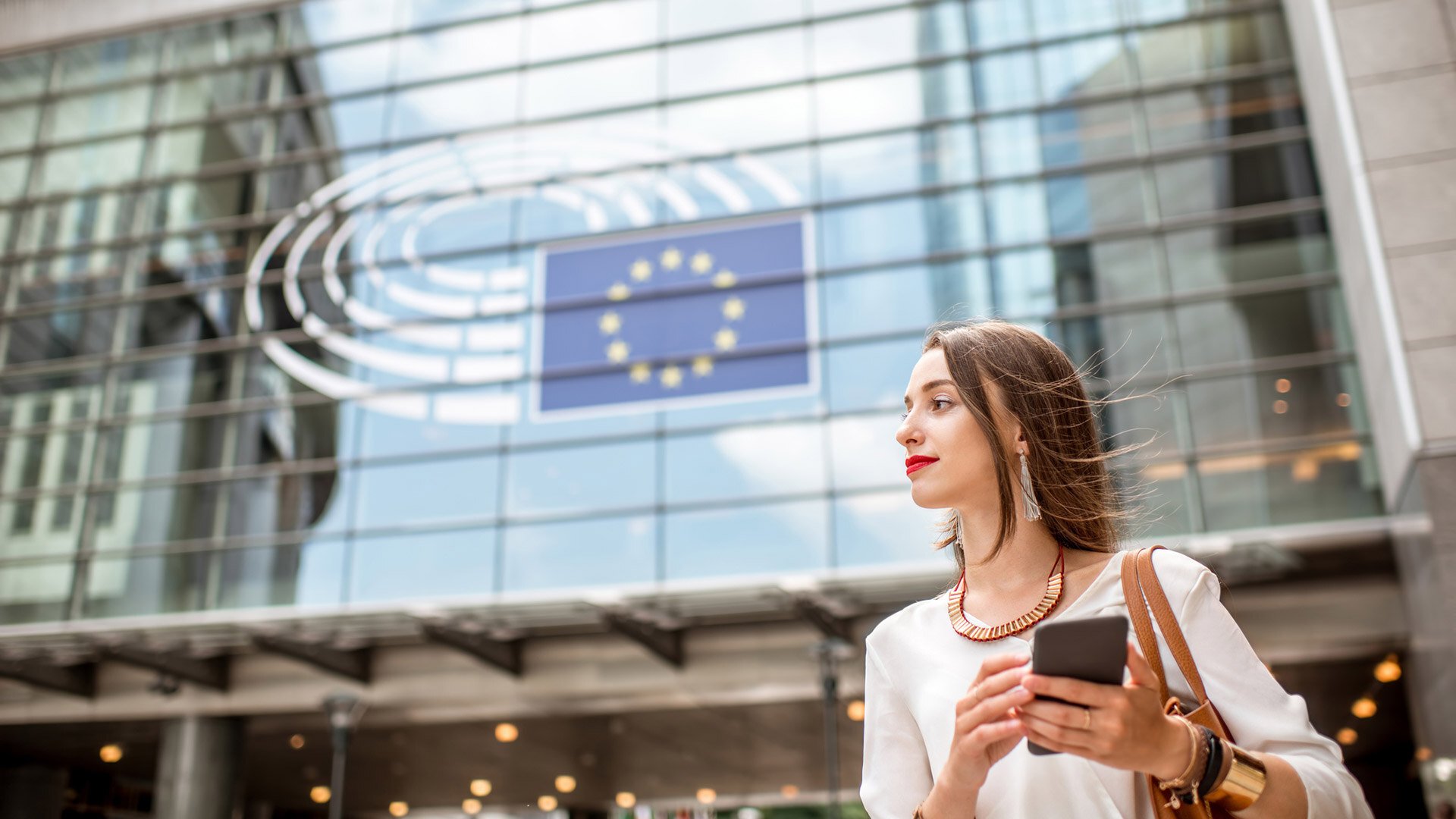 Miten EU AI Act voi vaikuttaa yritysten tekoälysovelluksiin?